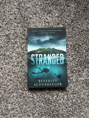 Stranded by Beverley Scherberger - Paperback